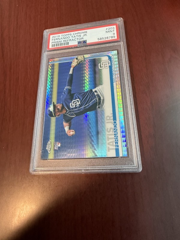 2019 Topps Chrome Prism Refractor #203 Fernando Tatis Jr. Rookie Card. PSA 9 MIN