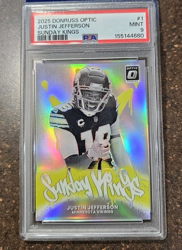 2025 Panini Optic Justin Jefferson Sunday Kings Vikings Case Hit! Psa 9 LOW POP!