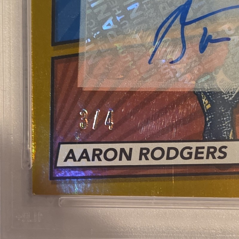 2022 Panini Prestige - Heroes Aaron Rodgers #H-1 Xtra Points Autographs 3/4(AU) view 2