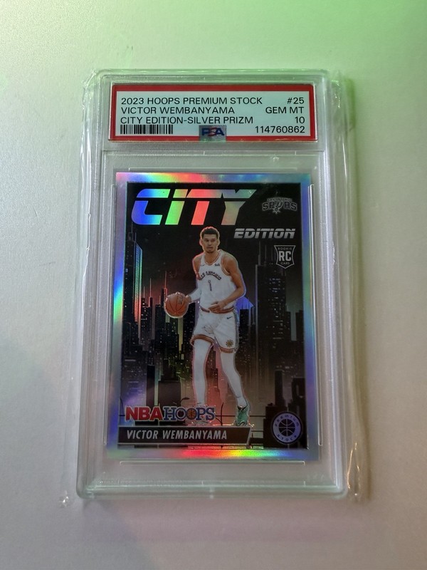 2023 Hoops Premium Stock - City Edition REFRACTOR Victor wembanyama chaser
