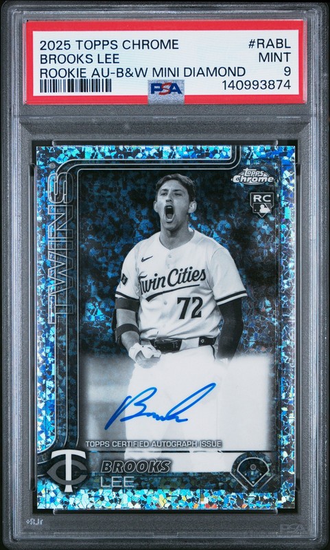 2025 TOPPS CHROME ROOKIE AUTO BLACK & WHITE MINI DIAMOND BROOKS LEE RC PSA 9