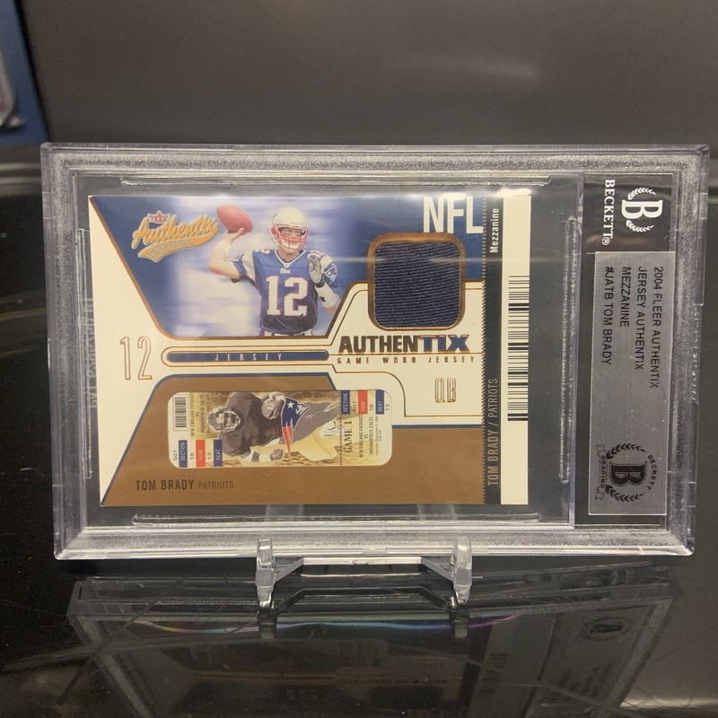 2004 Fleer Authentix Tom Brady Game Worn Jersey Mezzanine Bronze /75 Super Rare view 2