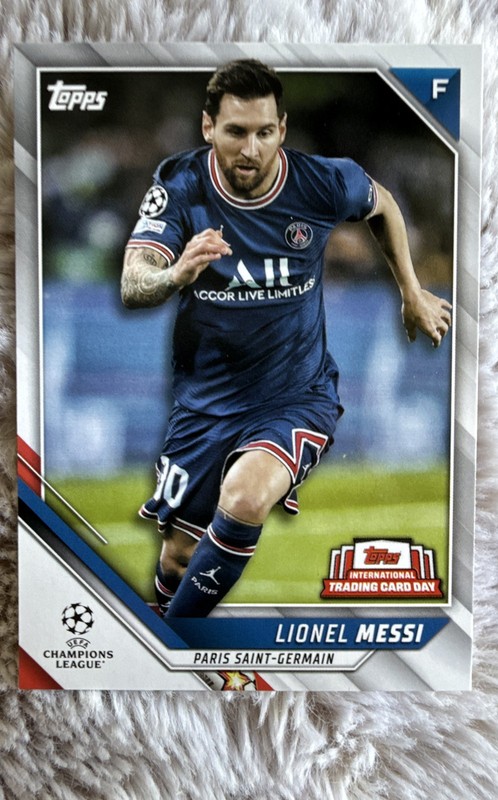 2021-22 Topps Uefa Champions League - Lionel Messi #10