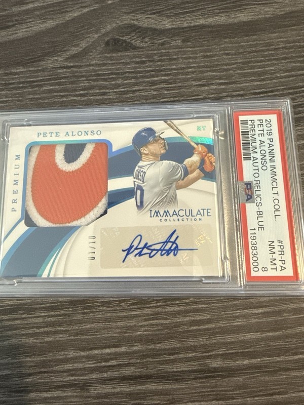 2019 Immaculate Pete Alonso Rookie Patch Auto 02/10 RC PSA 8 (Rookie) NOT PSA 10