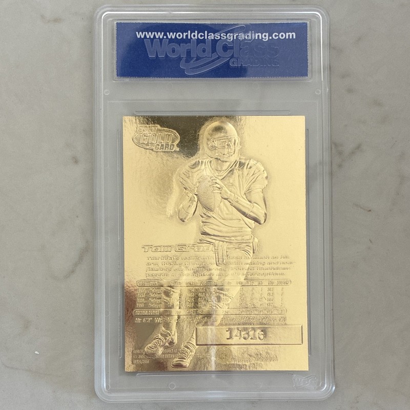 2000 Fleer Ultra 23KT Gold Tom Brady Rookie Auto Signature Series WCG 10 view 2