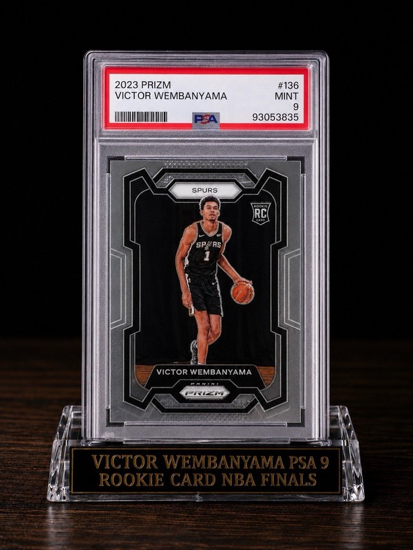 Panini 2023-24 Prizm Victor Wembanyama Rookie Base #136 PSA 9 Spurs