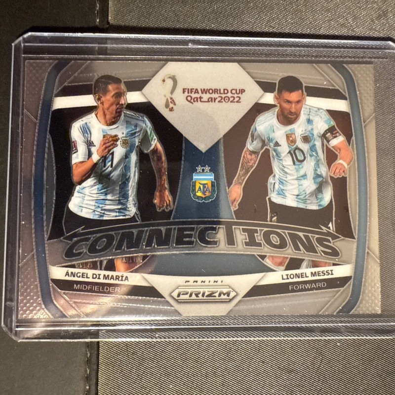 2022 Panini Prizm World Cup Qatar Connections Angel Di Maria/Lionel Messi 