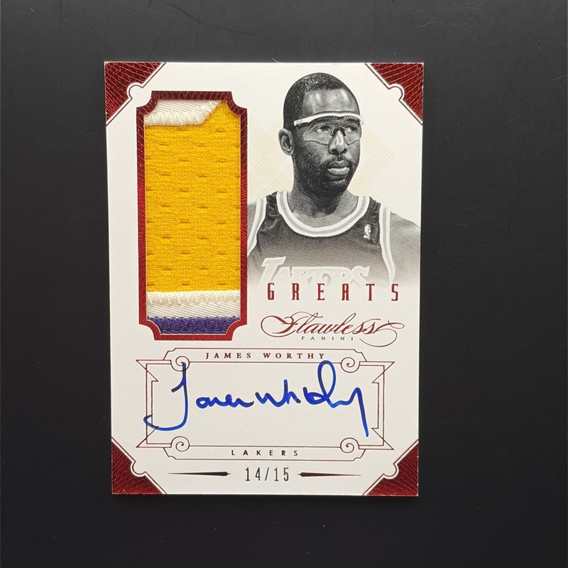 2012 Flawless Greats James Worthy Game-Used Patch Autograph Ruby /15 #25