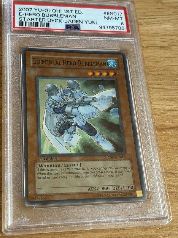 2007 Yugioh Elemental Hero Bubbleman YSDJ-EN017 Super Rare 1st Edition PSA 8