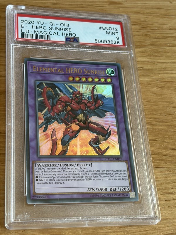 PSA 9 MINT 2020 Yu-Gi-Oh! Elemental HERO Sunrise Legendary Duelist Magical Hero