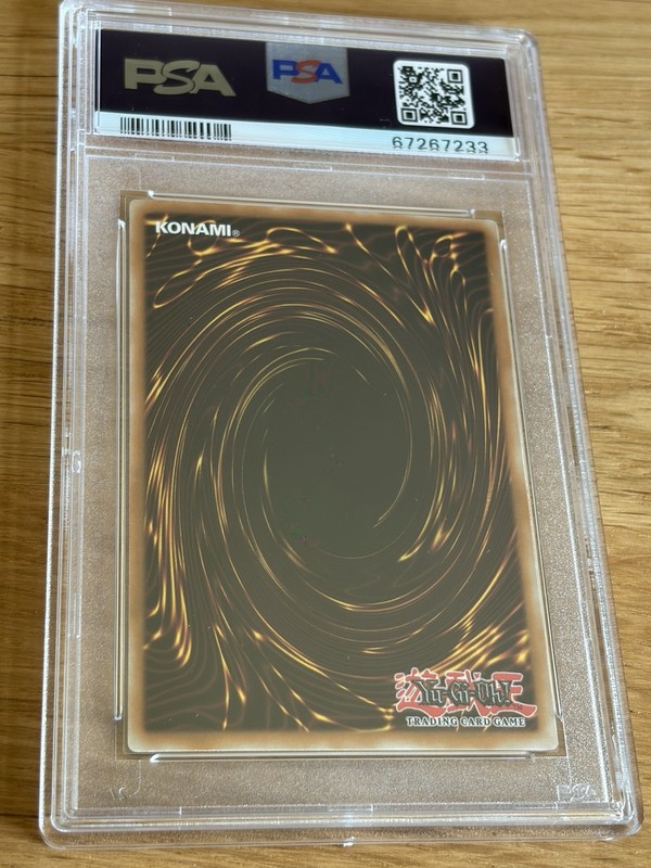 Yugioh Elemental Hero Ocean JUMP-EN013 Ultra Rare PSA 9 Mint view 2