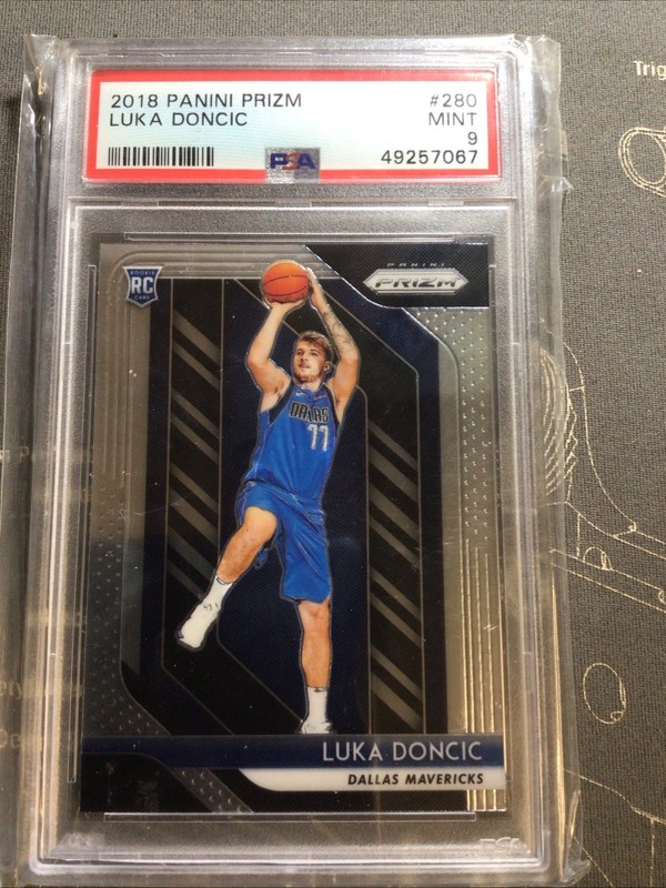 Panini 2018-19 Prizm Luka Doncic #280 RC Rookie Base PSA 9 Dallas Mavericks