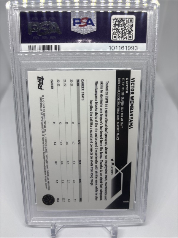 2023 Topps Chrone Victor Wembanyama #1 RC Green Topps Refractor NM-MT PSA 8 view 2