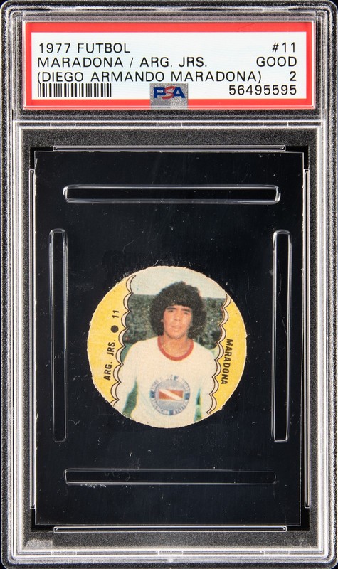 1977 CRACK FUTBOL CAMPEONATO DISC #11 DIEGO MARADONA ROOKIE RC PSA 2