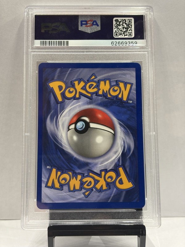 Charizard PSA 7 Pokemon Base Set Unlimited view 2