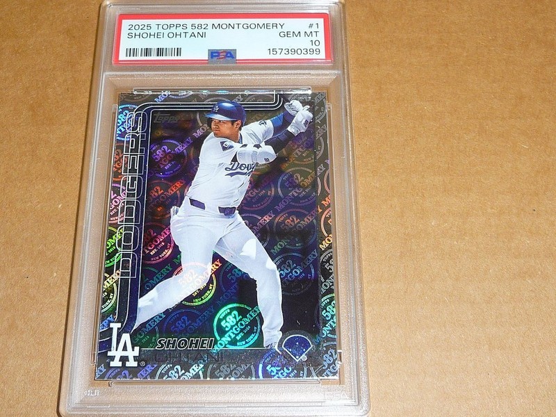 2025 Topps 582 MONTGOMERY CLUB FOIL SHOHEI OHTANI DODGERS #1 PSA 10 GEM MINT