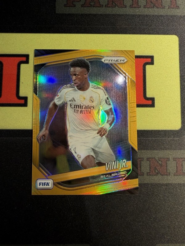 2025-26 Panini Prizm FIFA Real Madrid Vini JR Gold /10