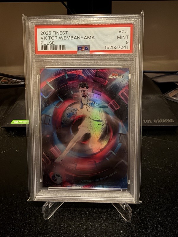 2025-26 Topps Finest Victor Wembanyama Pulse CASE HIT PSA 9 #P-1