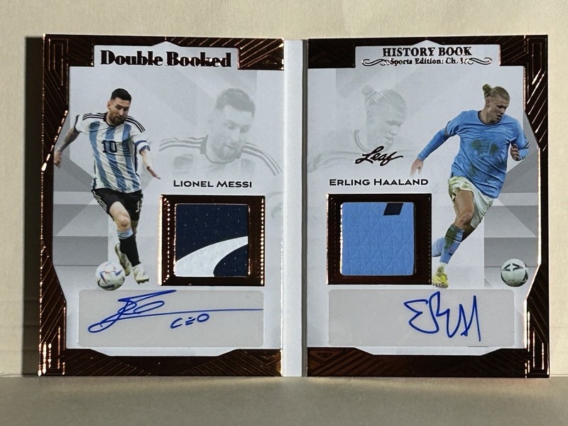 LIONEL MESSI🔥ERLING HAALAND 2023 Leaf History Book DUAL GU PATCH AUTO🔥11/25🔥