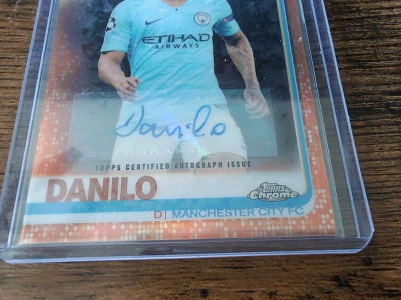 2020 Topps Chrome UCL Orange Refractor /25 - Danilo view 2