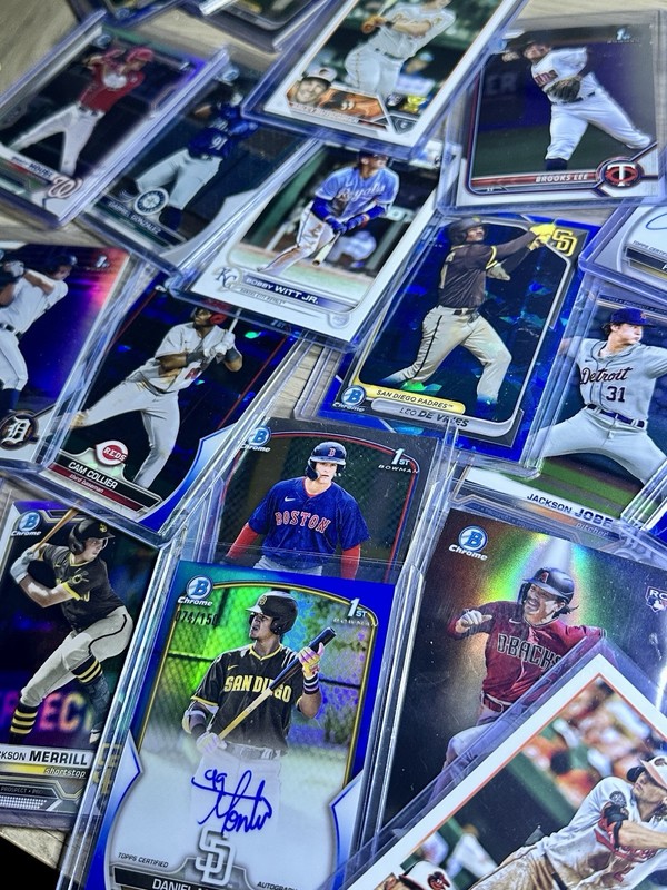 MLB Repack Mystery Packs 20 Cards All Hits 1sts Rookies Refractors Autos 2 Pack