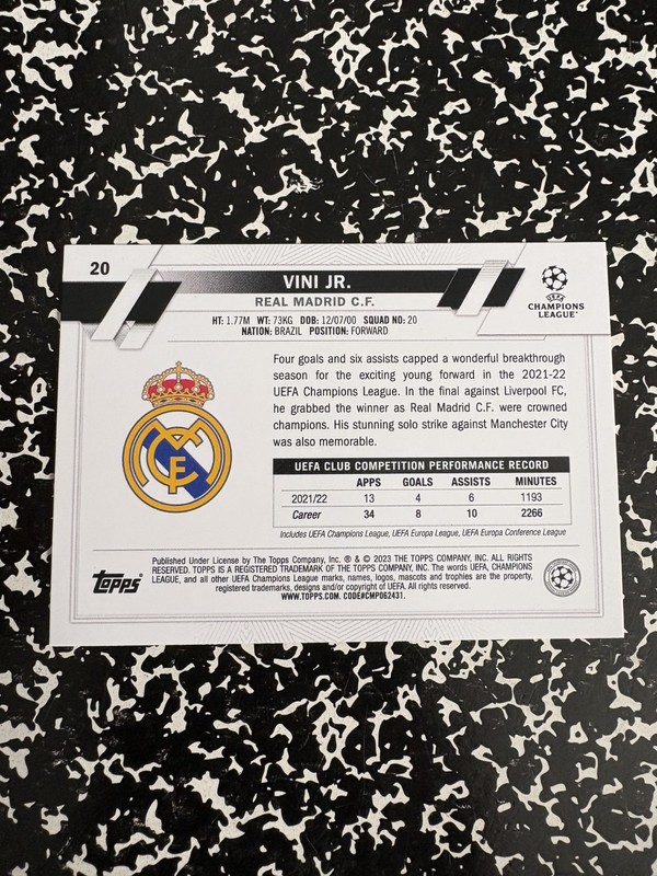 2022-2023 Topps Uefa 1st Edition Vinicius Jr Starball Foil Real Madrid Vini Jr view 2