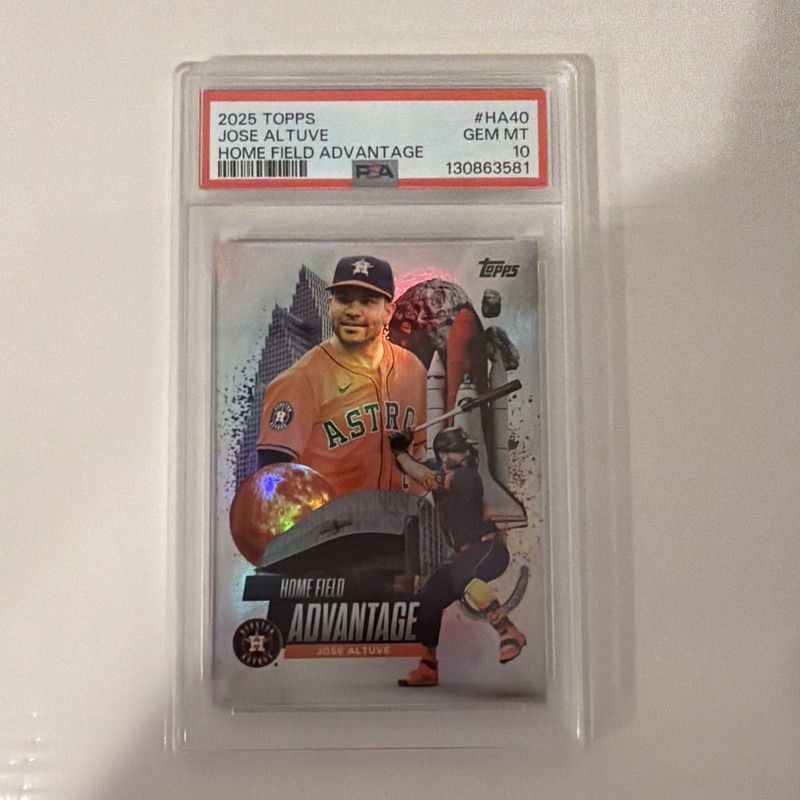 2025 Topps Jose Altuve #HA-40 Home Field Advantage Case Hit SP PSA 10