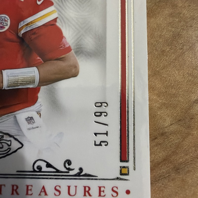 2025 Panini National Treasures Patrick Mahomes II 51/99 view 2