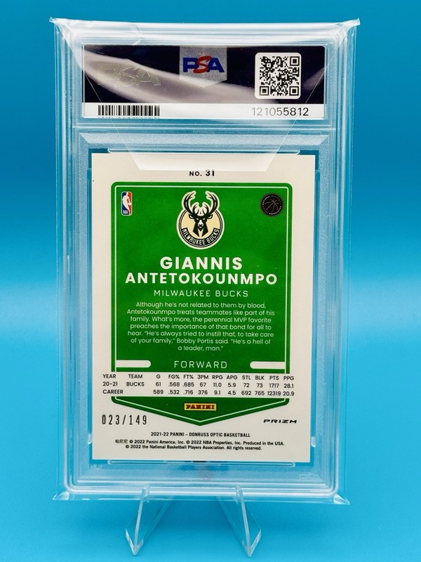 2021 Donruss Optic #31 Lime Green Giannis Antetokounmpo /149 PSA 10 view 2