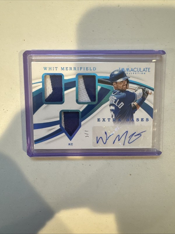 2019 Panini Immaculate - Extra Bases #EB-WM Whit Merrifield  #/7 ( PATCH AUTO)