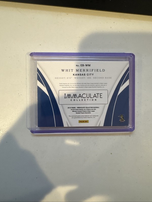 2019 Panini Immaculate - Extra Bases #EB-WM Whit Merrifield  #/7 ( PATCH AUTO) view 2