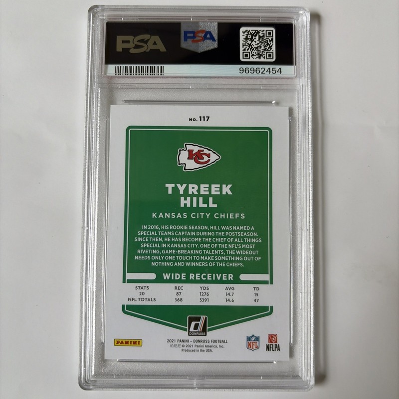 2021 Panini Donruss Tyreek Hill #117 - Kansas City Chiefs - PSA 9 view 2
