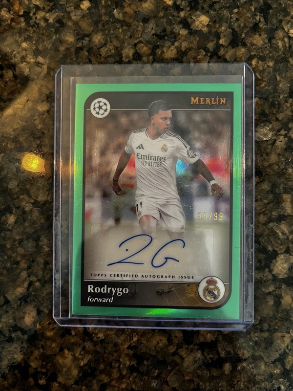 2025 Topps Merlin UCL Rodrygo Auto Green 85/99 Real Madrid