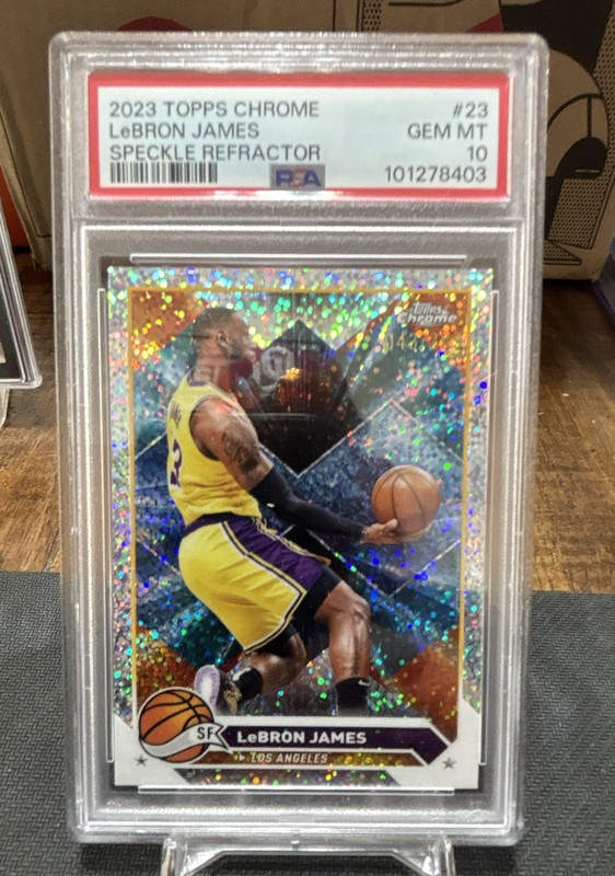 2023-24 Topps Chrome - LeBron James #23 Speckle Refractor /299