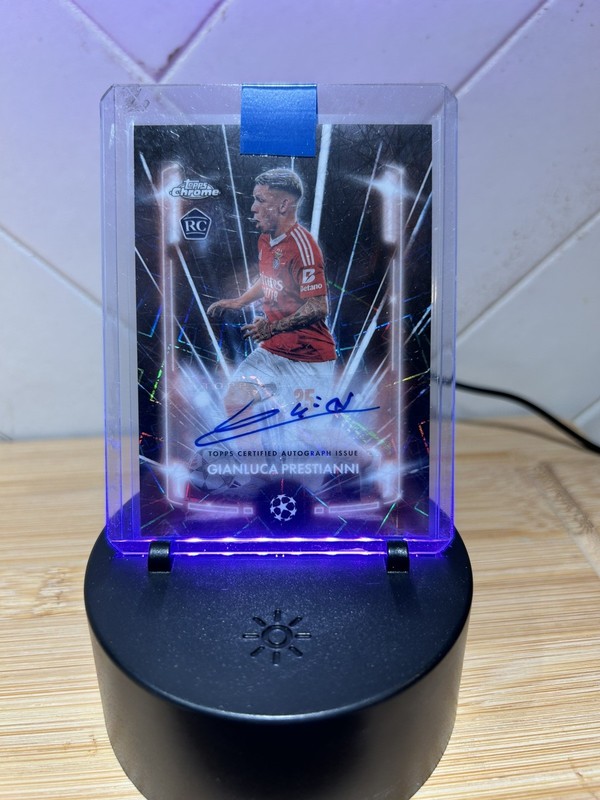 24/25 Topps Chrome UEFA Gianluca Prestianni RC Black Lazer Auto