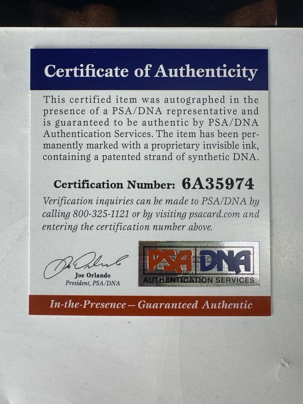 IRON MIKE TYSON Signed 8x10 Photo PSA/DNA Authenticated Boxing Autograph view 2