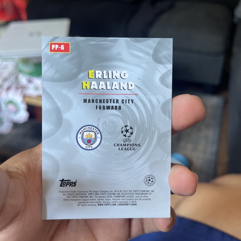 Topps Chrome 25/26 Erling Haaland Manchester City Power Players  view 2