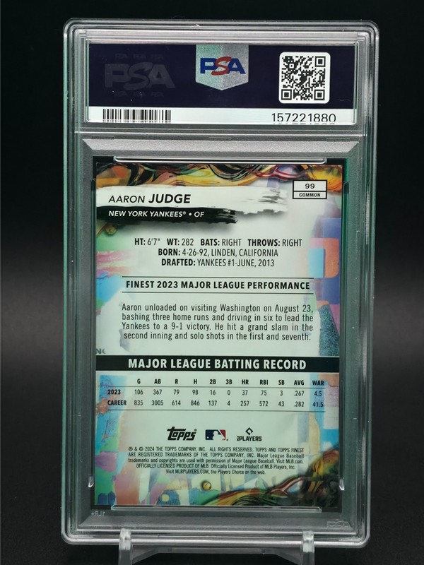 PSA 10 Aaron Judge 2024 Topps Finest Green Refractor /75 PSA 10 NY Yankees view 2