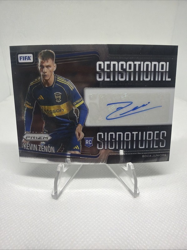 2025-26 Panini Prizm FIFA Kevin Zenón Boca Juniors RC Auto SS-KZ