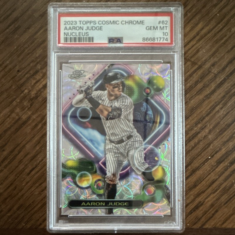 Topps 2023 Cosmic Chrome Aaron Judge Nucleus Refractor #62 PSA 10
