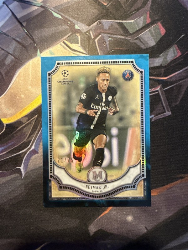 Neymar Jr. 2018-19 Topps Uefa Museum Collection Blue Foil /75