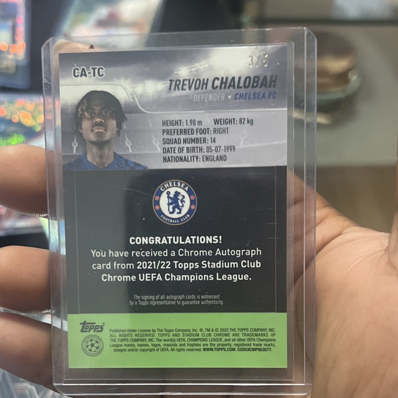 Topps Stadium Club Chrome Trevoh Chalobah Chelsea FC UCL CA-TC Auto RC view 2