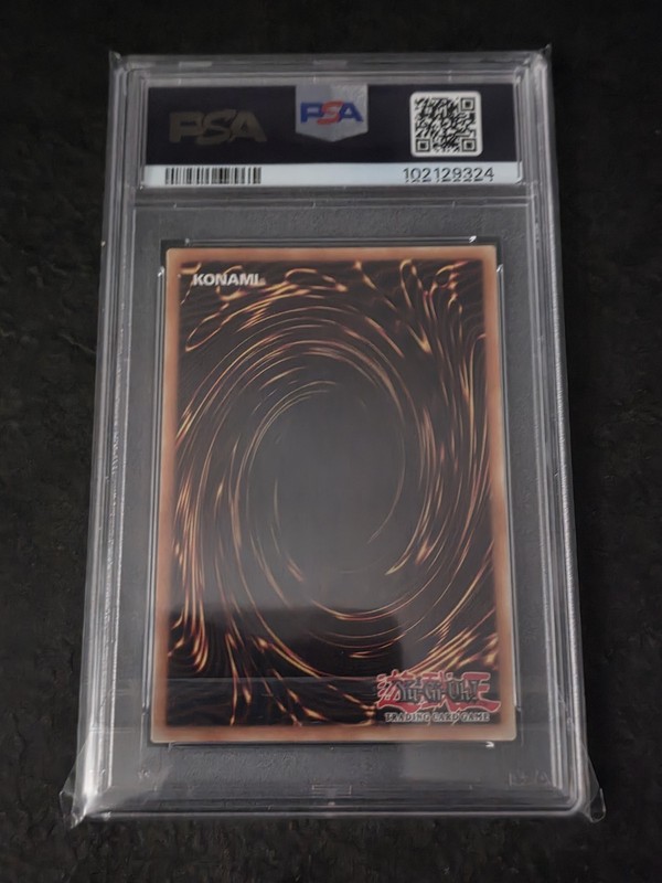 Dark Magician Girl Yugioh 2022 GFP2-EN177 Ghost Rare 1st Edition PSA 9 view 2