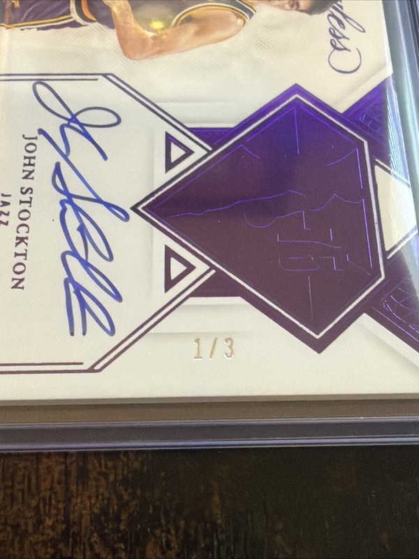 2021-22 Flawless John Stockton Purple Auto /3 view 2