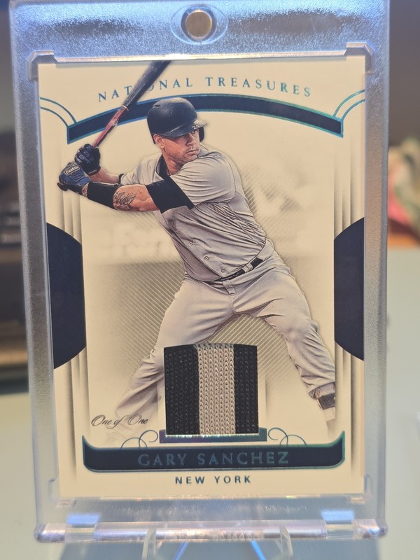 2018 Panini National Treasures Gary Sanchez TRUE 1/1 Game Used Patch Yankees