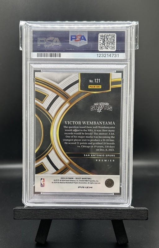 2023-24 Panini Select Victor Wembanyama #121 Green White Purple Prizm RC PSA 10 view 2