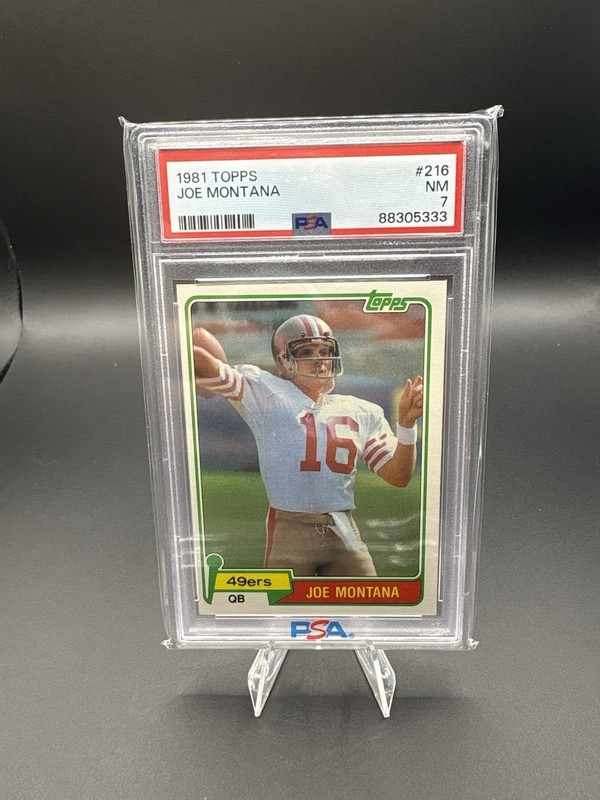 1981 Topps - Joe Montana #216 Rookie PSA 7