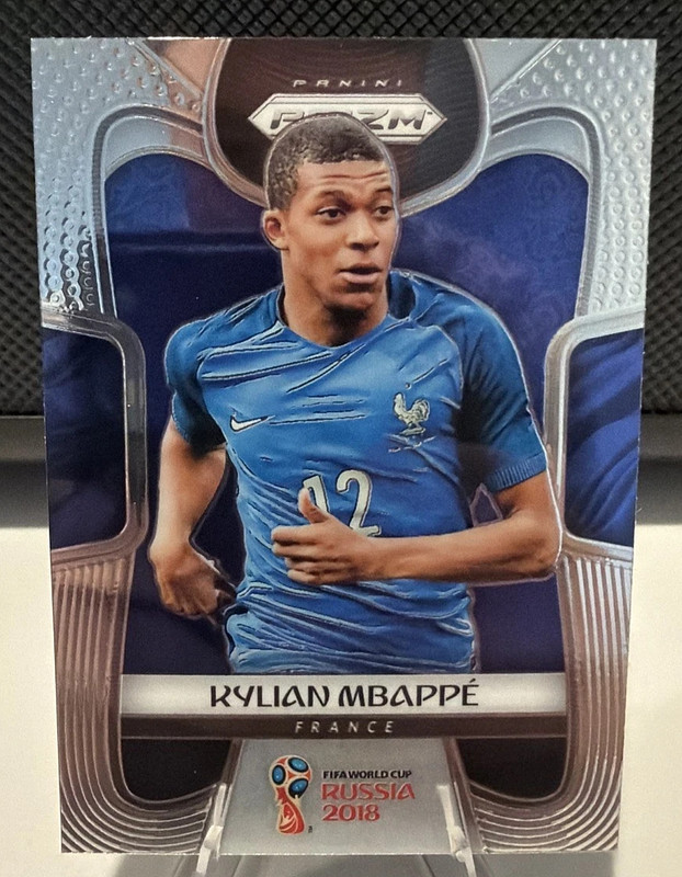 2018 Panini Prizm World Cup - Kylian Mbappe #80 ROOKIE MINT