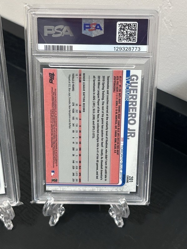 2019 Topps Chrome Vladimir Guerrero Jr Rookie Refractor PSA 10 VLAD JR RC #201 view 2