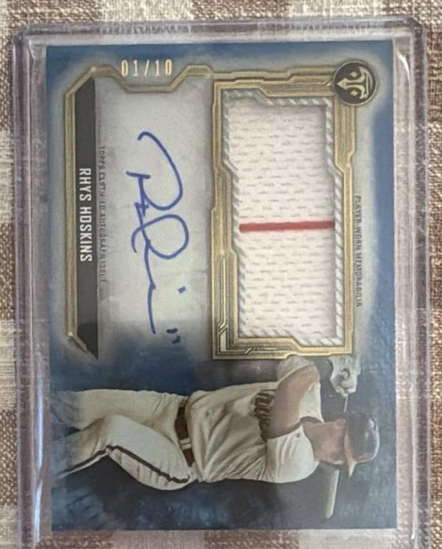 2020 Topps Triple Threads Rhys Hoskins Patch Auto Sapphire #1/10 Phillies view 1